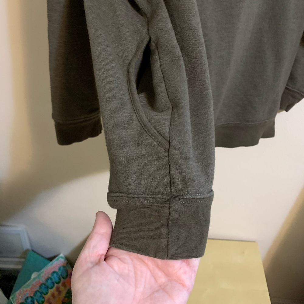 Natural Life Graphic comfy pocket sweatshirt Make a Difference Today womens XL - Picture 10 of 10